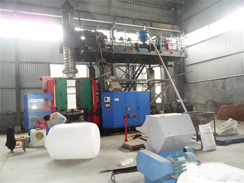 國偉塑(su)料廠區(qū)實(shí)景(jing)一(yi)